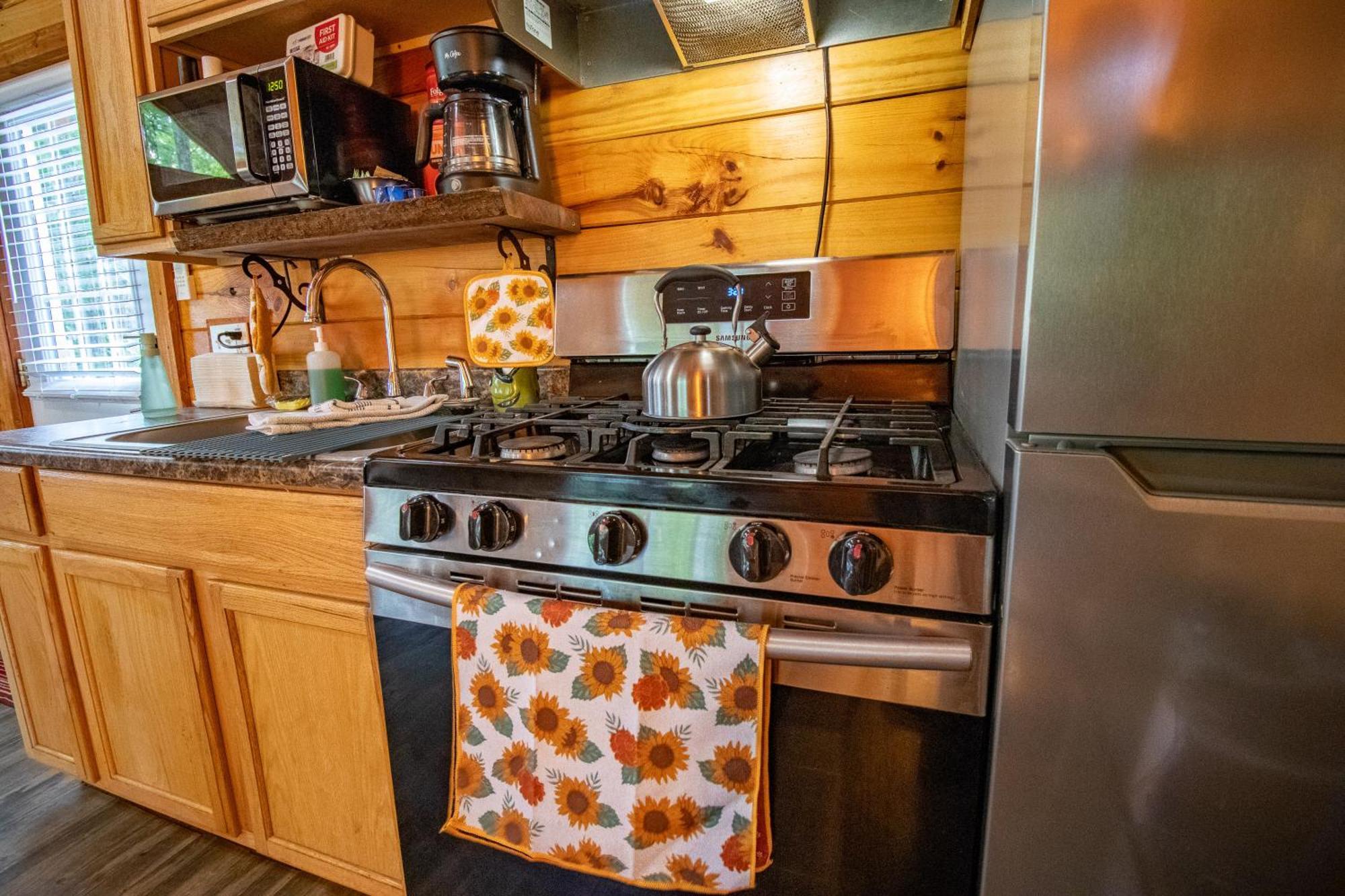 Kozy Haven Log Cabin Rentals Columbia Εξωτερικό φωτογραφία