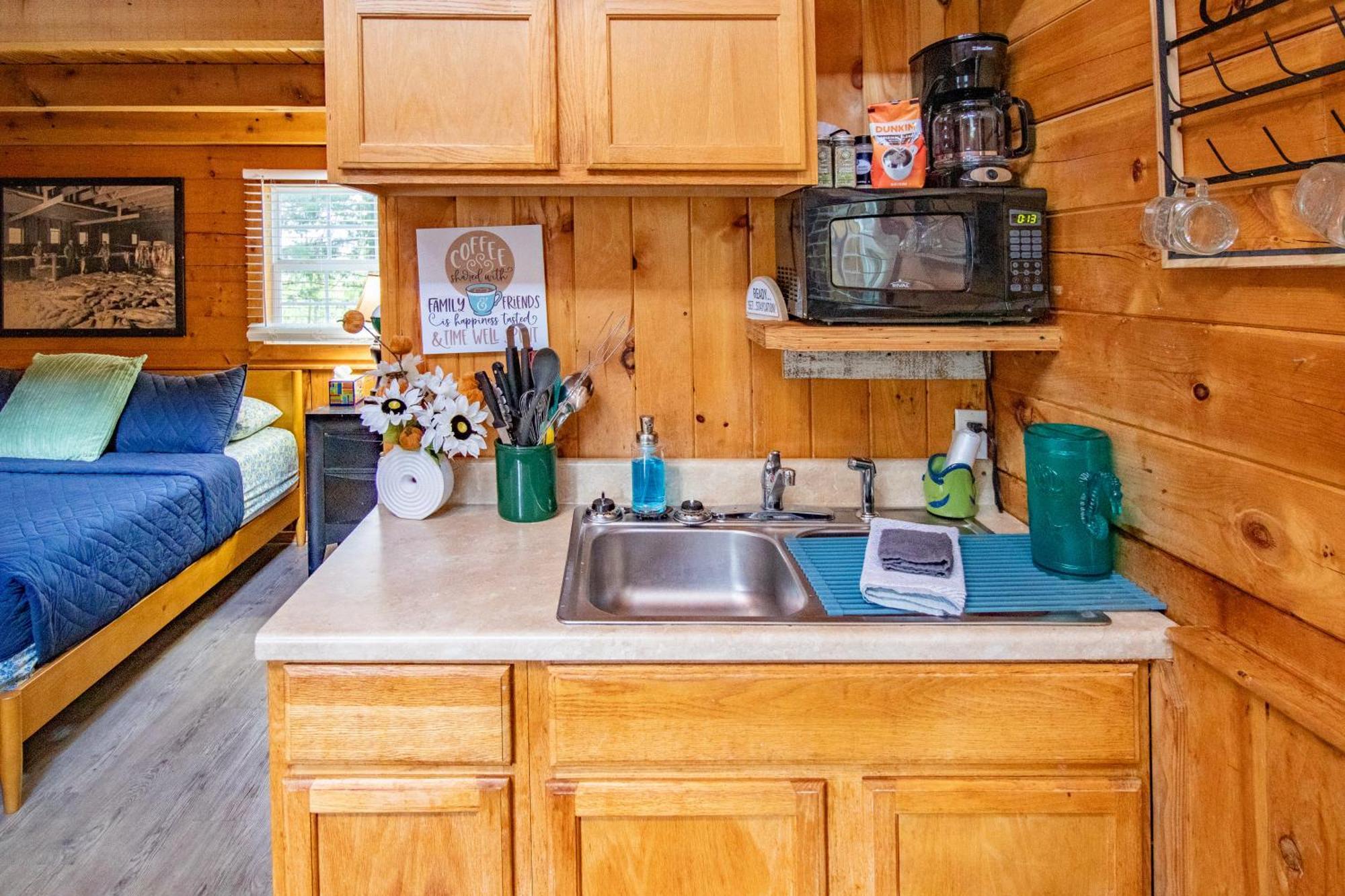 Kozy Haven Log Cabin Rentals Columbia Εξωτερικό φωτογραφία